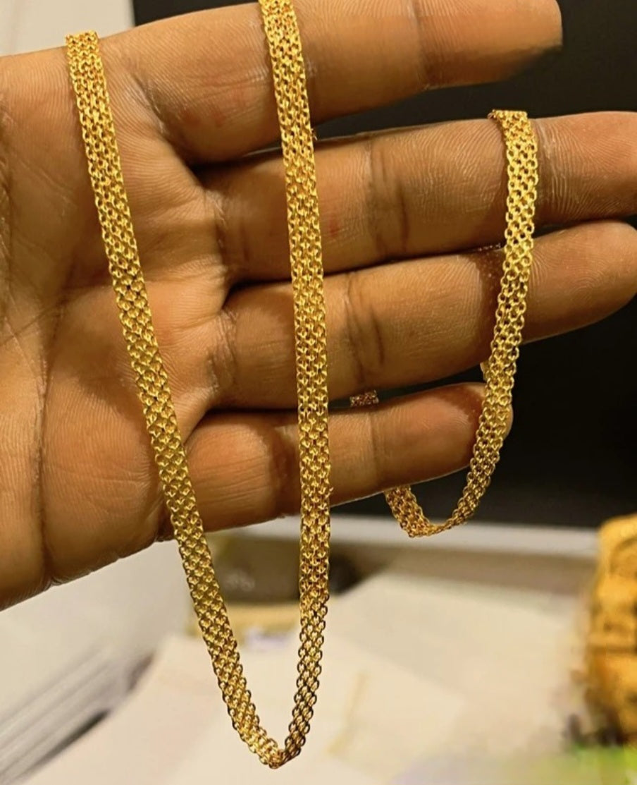 CLASSIC ARTIFICIAL GOLD COLOUR HEAVY CHAIN
